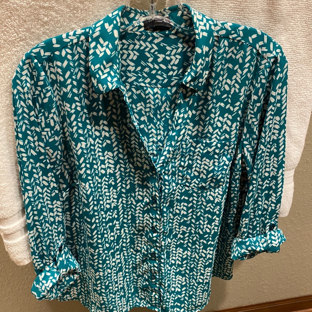 The Limited Ashton Women’s Button Down Blouse Green/White Medium